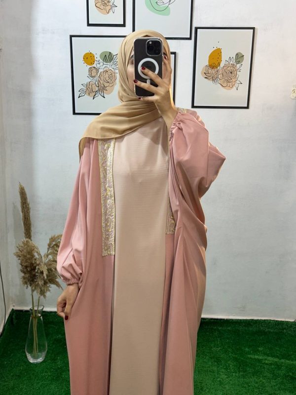 Abaya arabesque